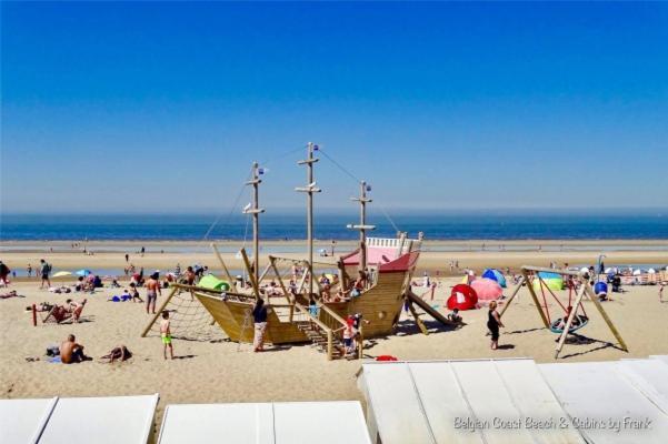 Relax @The Beach De Haan Exterior foto